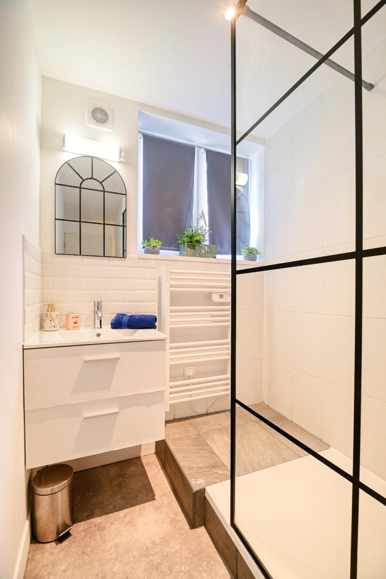 Le Cocon De Jeanne Apartment รูออง ภายนอก รูปภาพ