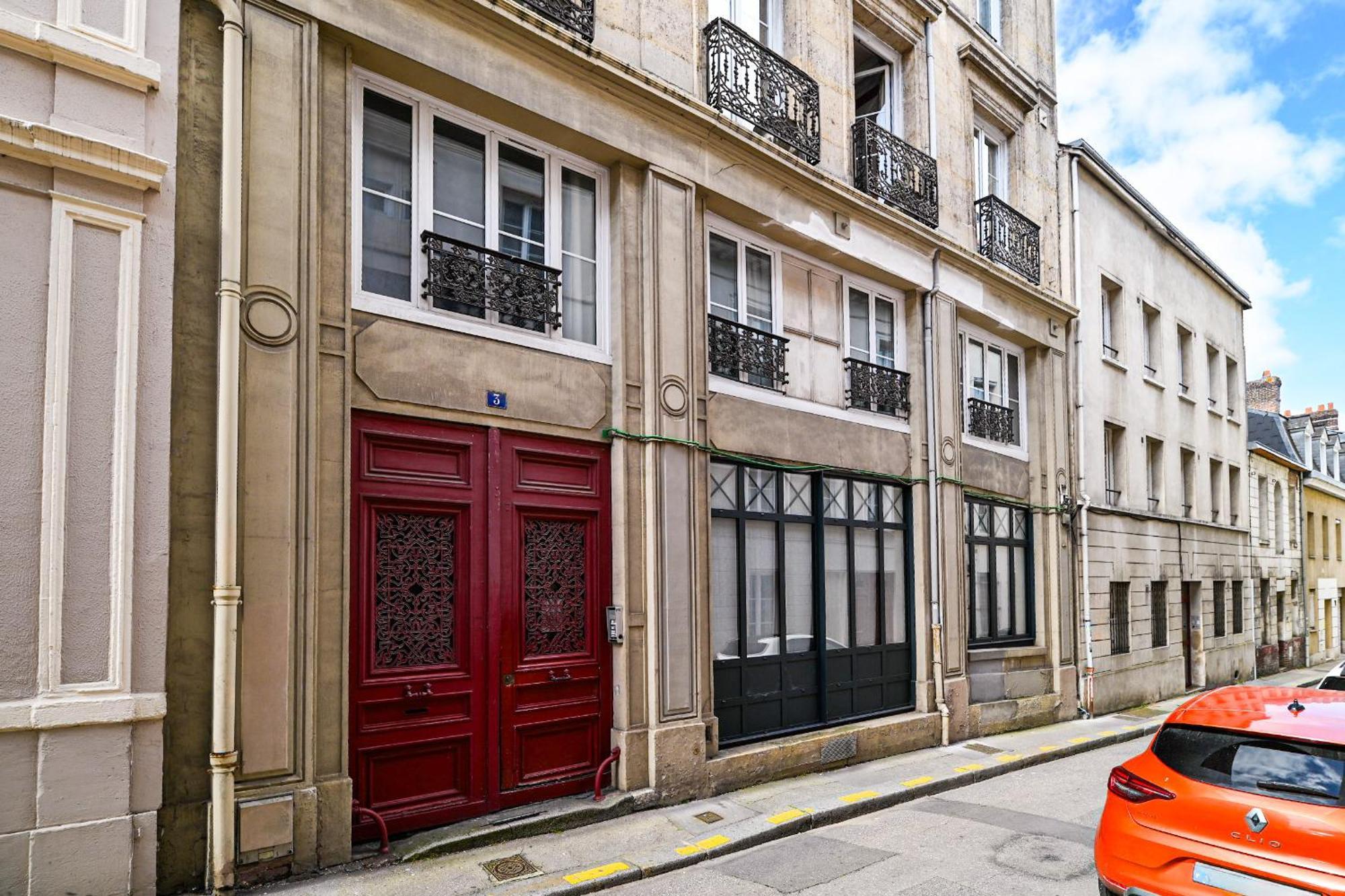 Le Cocon De Jeanne Apartment รูออง ภายนอก รูปภาพ